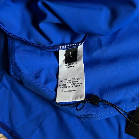 Lookbook - Picture 7 of 8